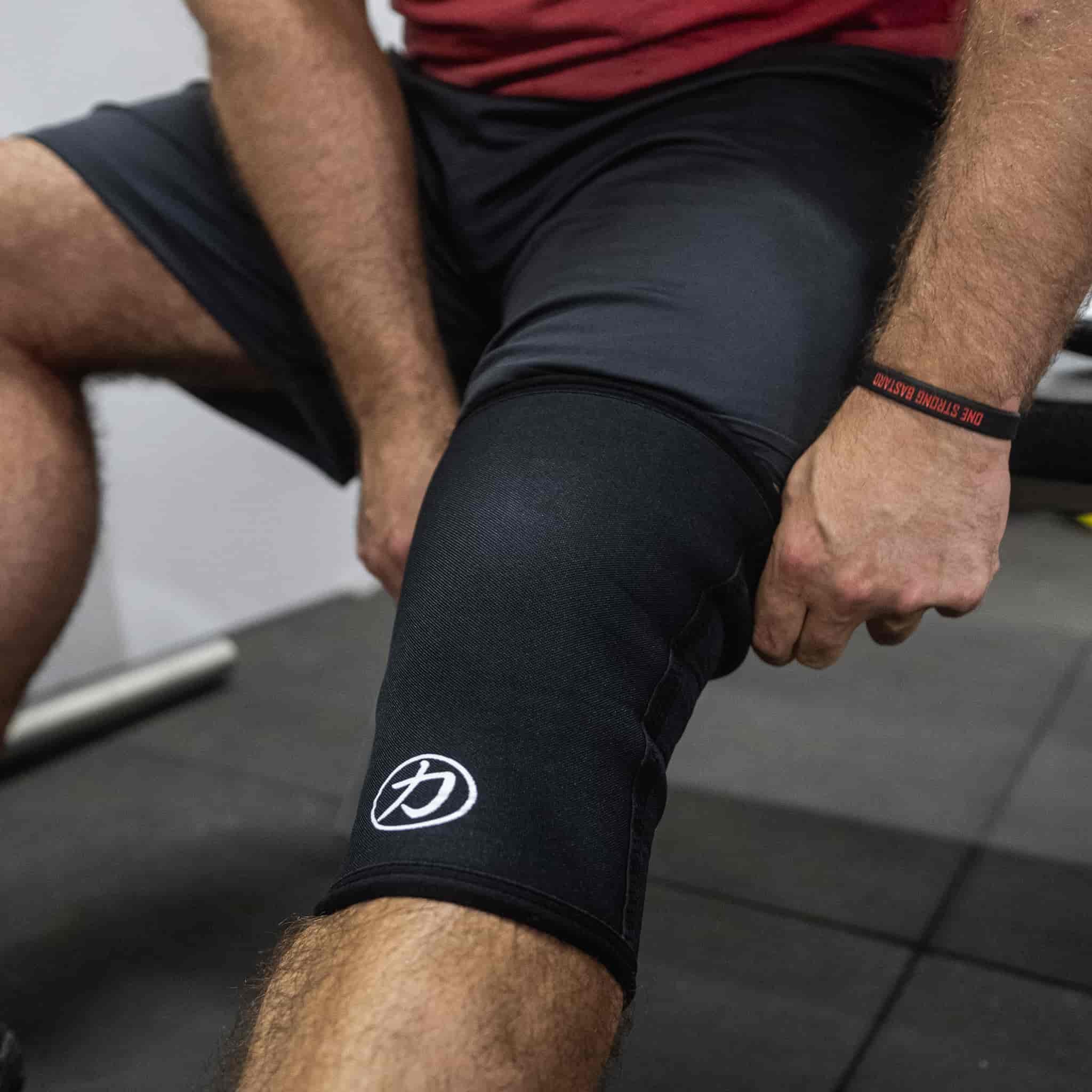 7MM Inferno Knee Sleeves - Black - Image 8